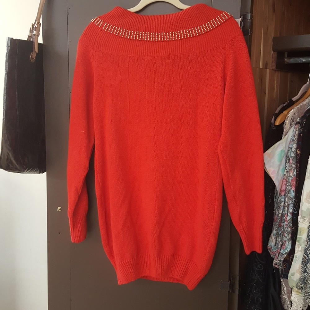 Sweater - Picture 6 of 8